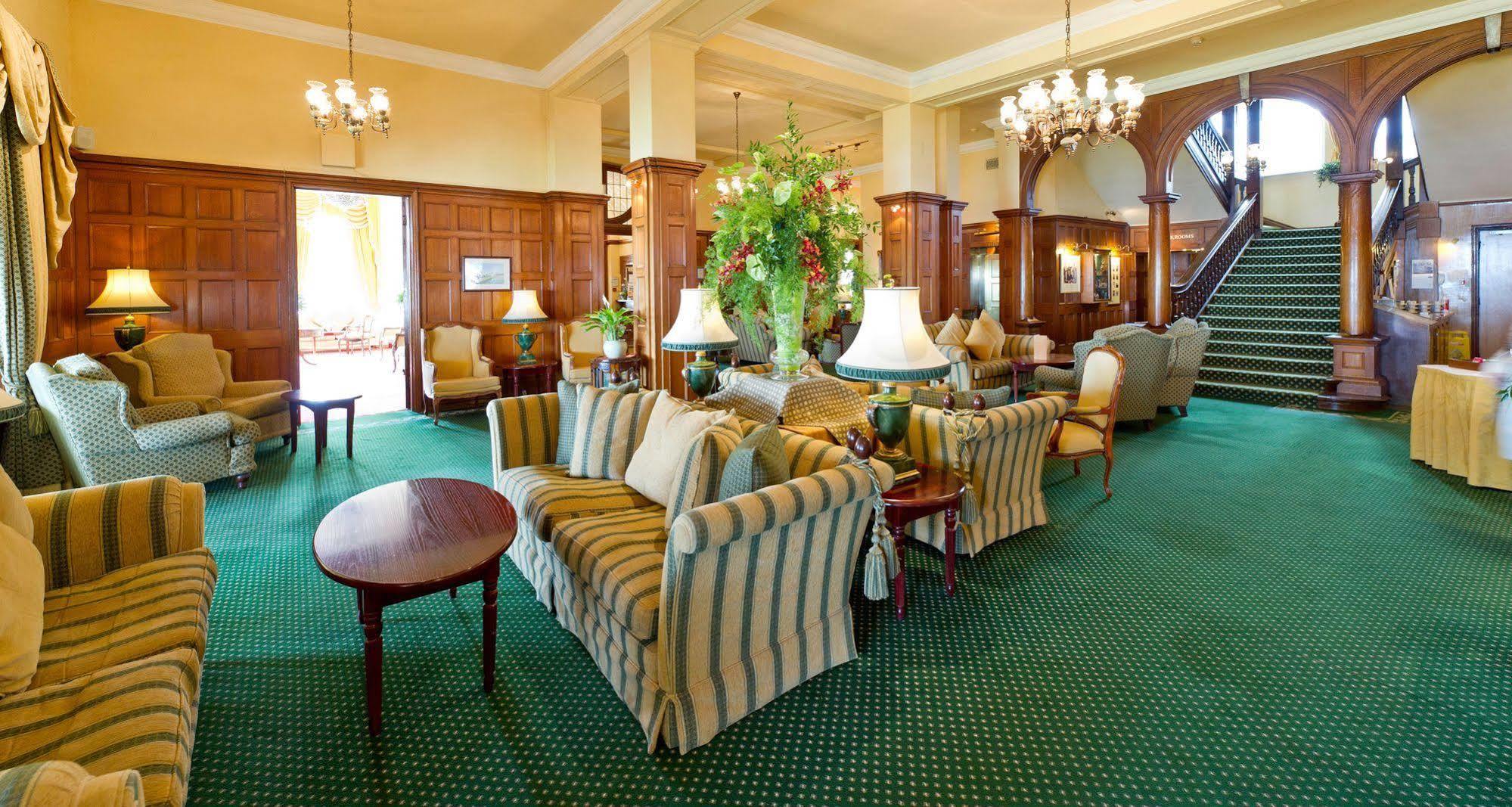 The Victoria Hotel & Source Spa 시드머스 외부 사진