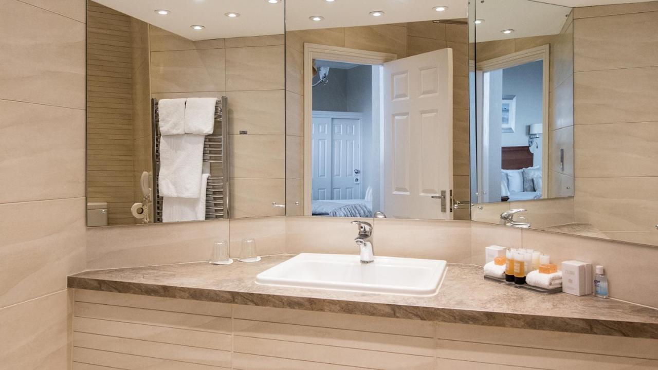 The Victoria Hotel & Source Spa 시드머스 외부 사진